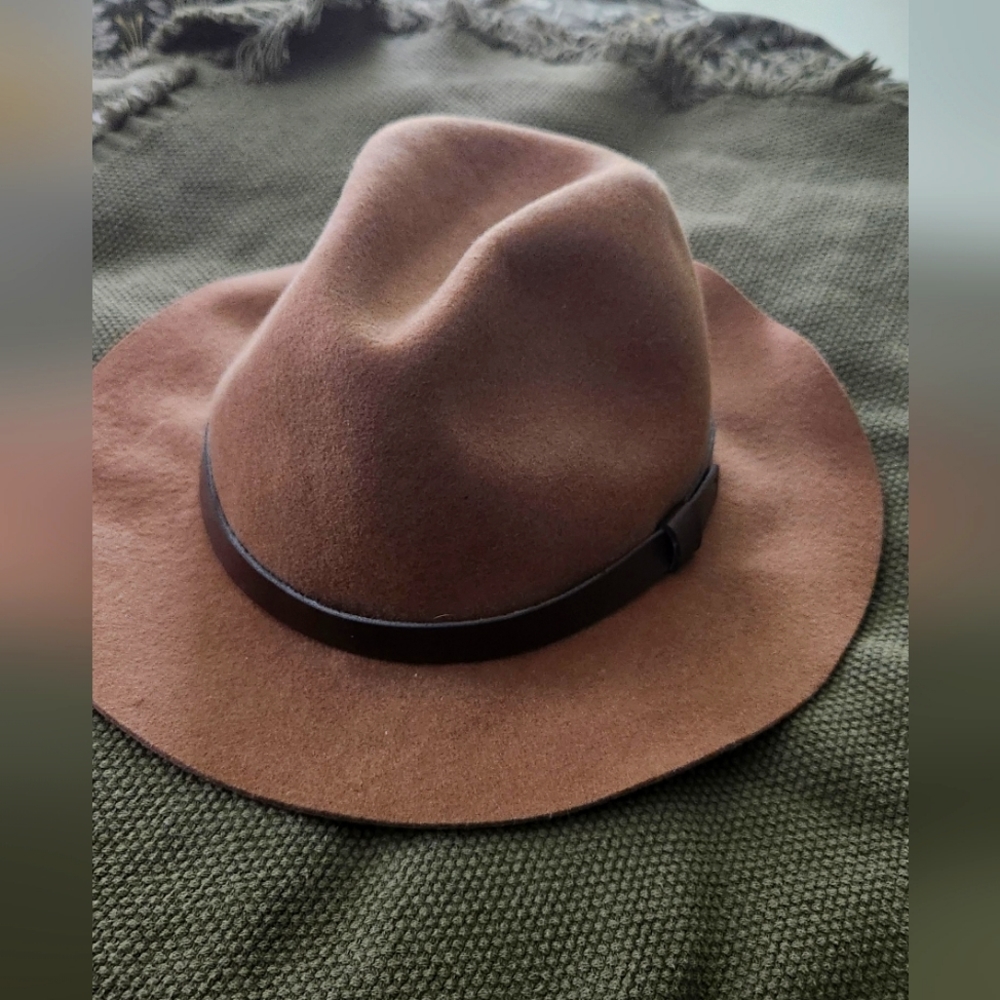 Brown suede fedora H&M